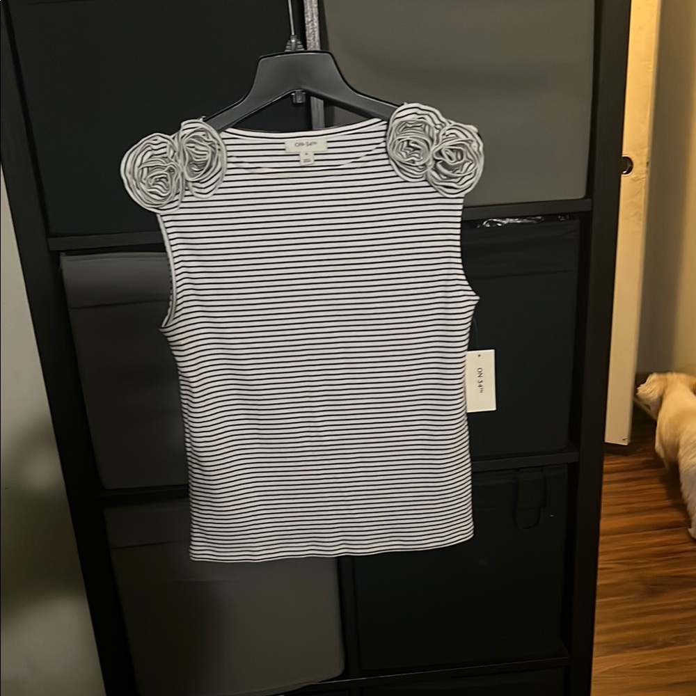 Chic Striped Sleeveless Top with Floral Accents
